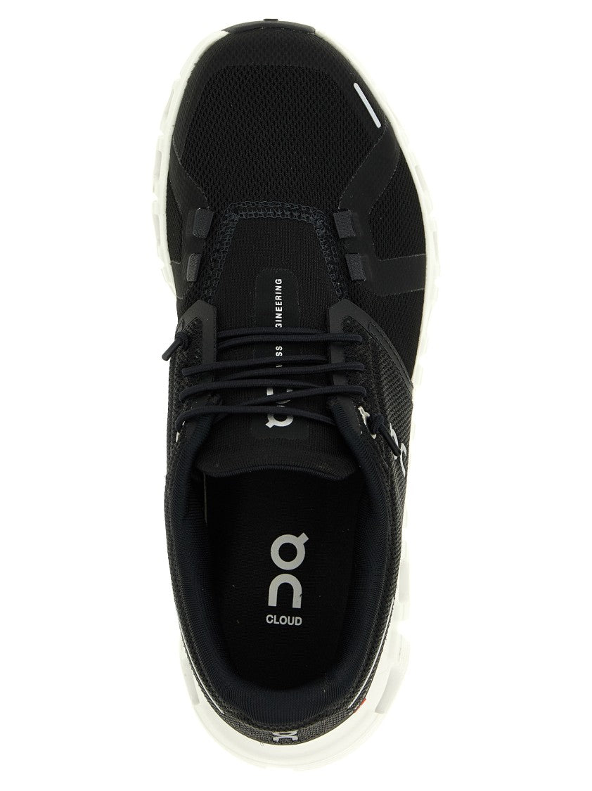 On 'Cloud 6' Sneakers