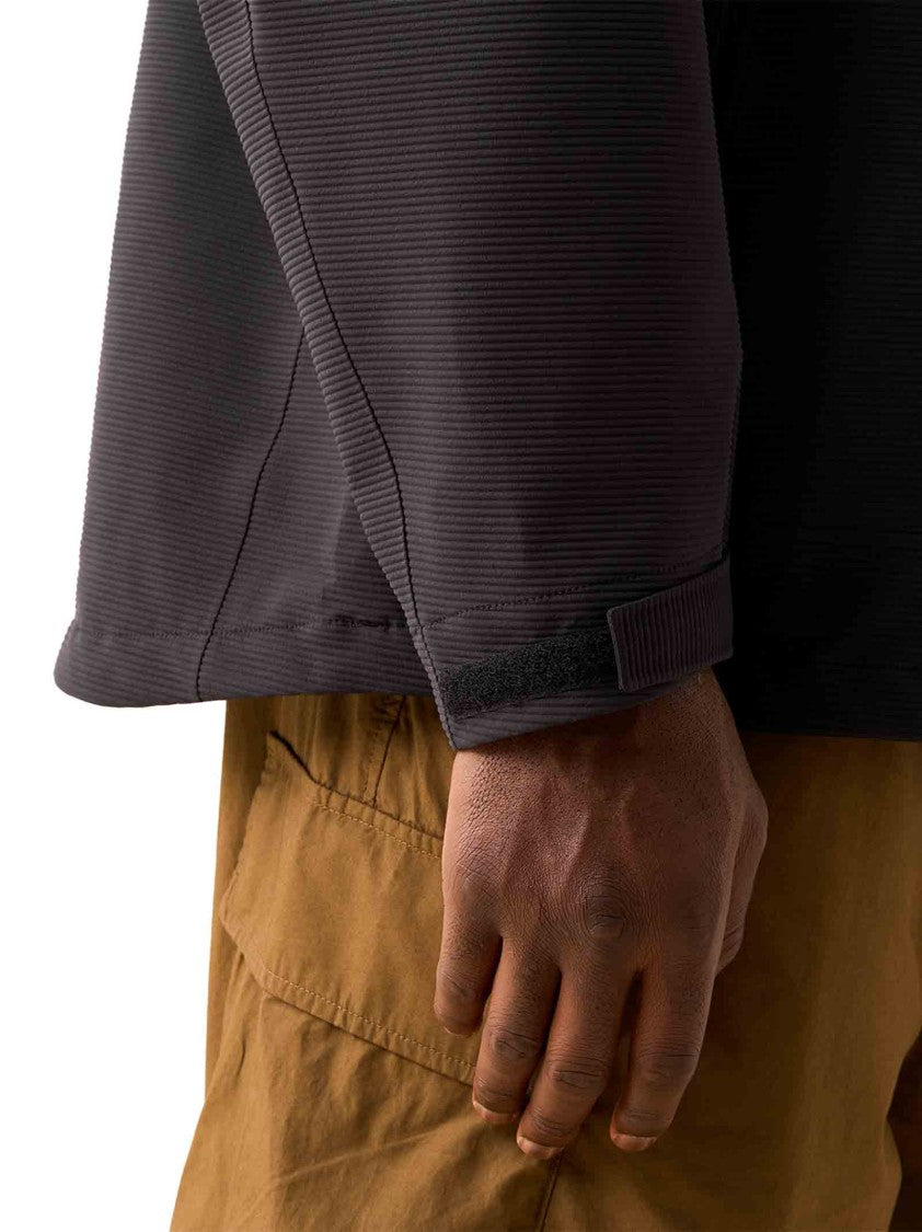 Mizuno Weatherproof Brown Jacket With Adjustable Cuffs