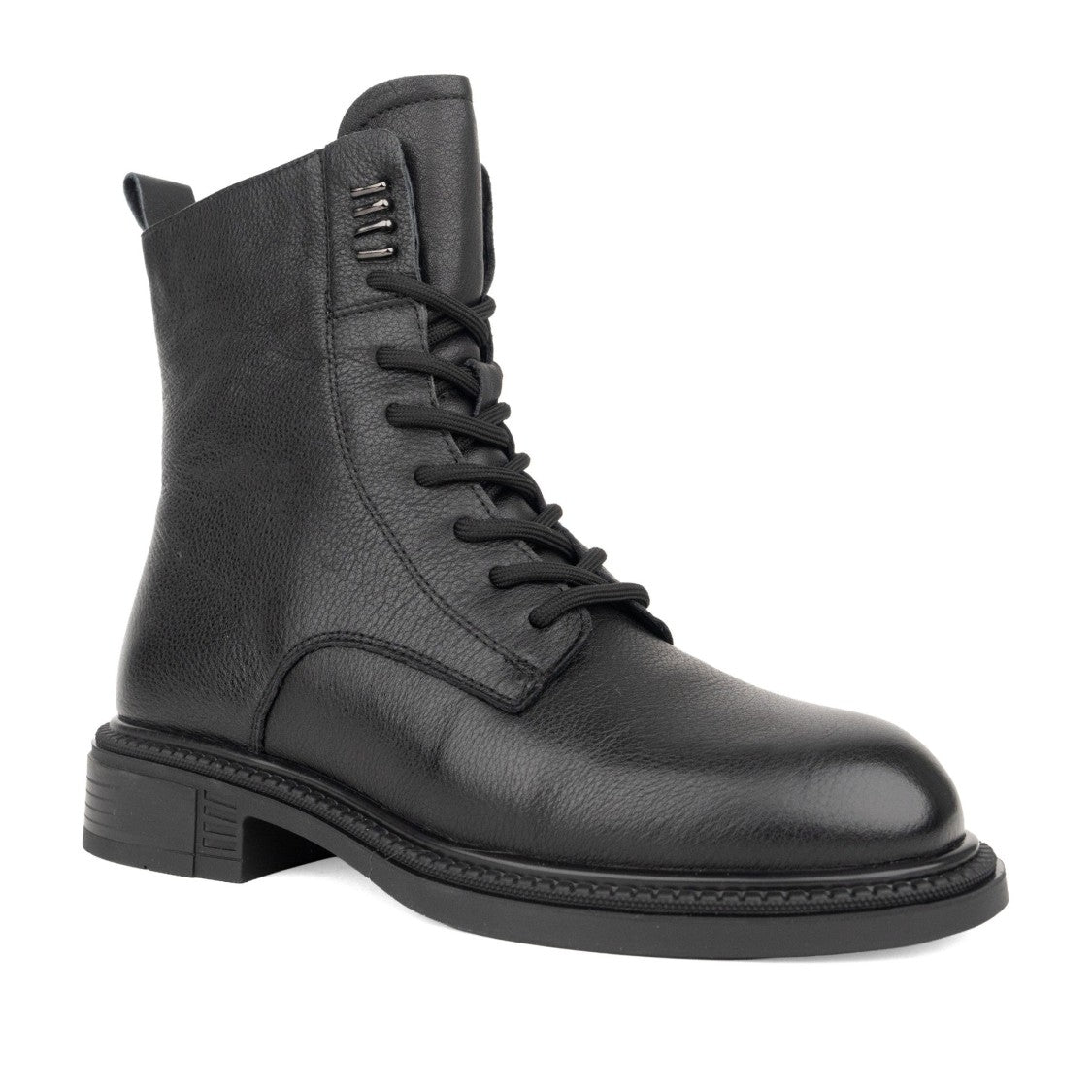 Linda Baumann Black Smooth Leather Rounded Toe Ankle Boots