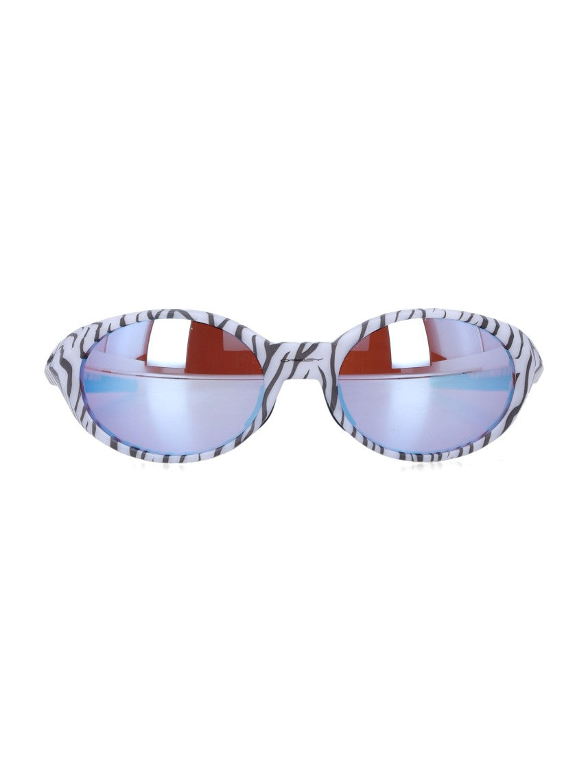 Oakley Retro-Inspired Iridescent Sunglasses With Bold Zebra Detail