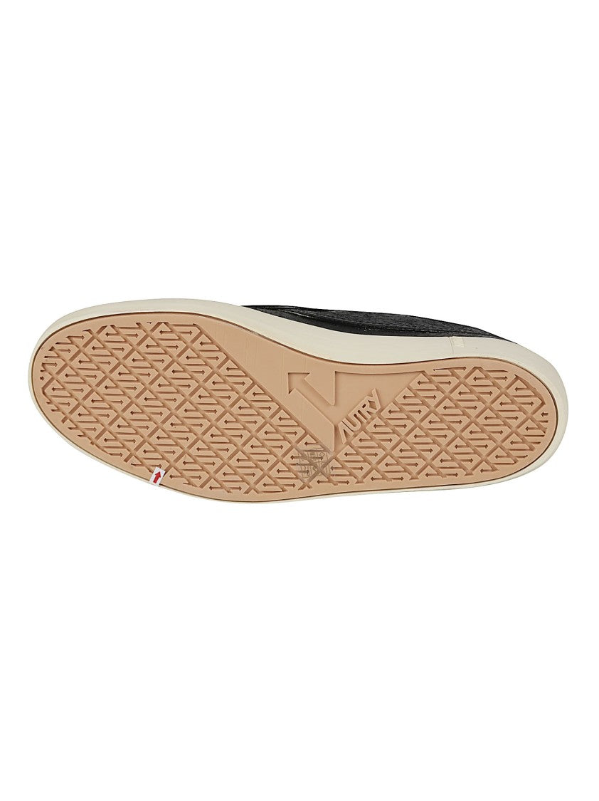 Autry Windscape Low Cracked Leather Sneakers