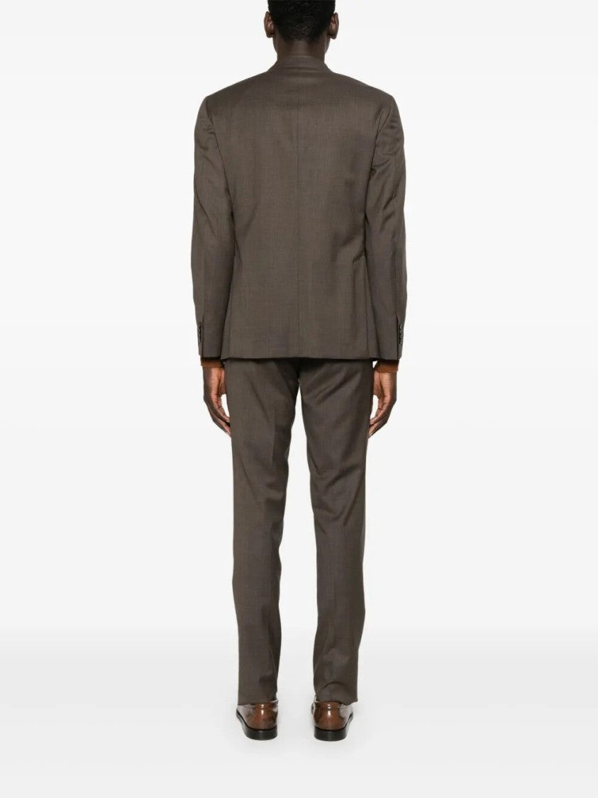 Luigi Bianchi Mantova Double-Breasted Suit With Tailored Silhouette