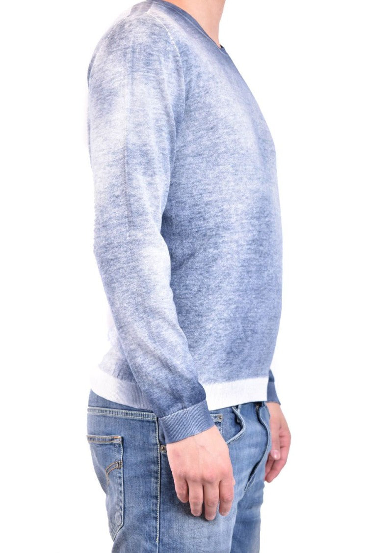 7.1 Heathered Blue Knitwear Classic Crew Neckline