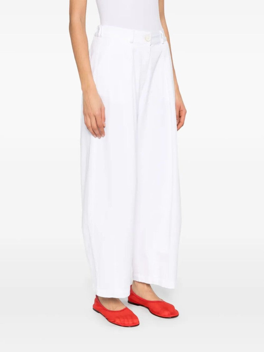 Malo Wide-Leg High-Waisted Pants With Pleated Front