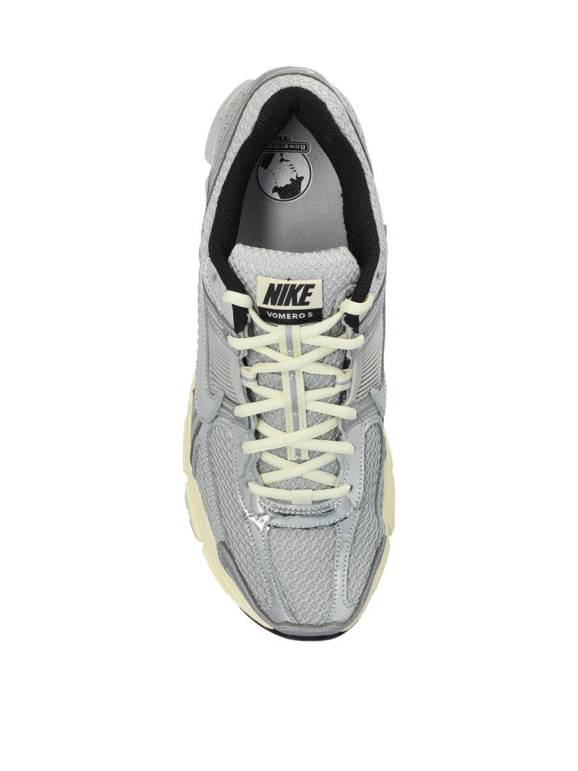Nike Zoom Vomero 5 Sneakers