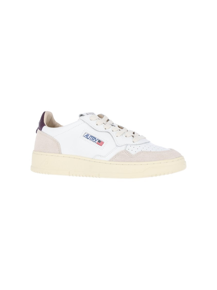 Autry Rounded Toe Low-Top Sneakers With Multicolor Logo