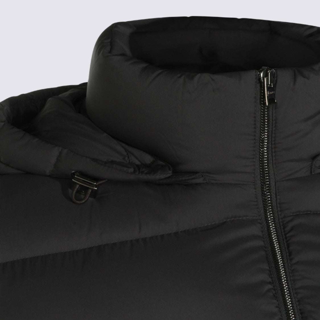 Herno Horizontal Quilted Black Puffer Jacket With Detachable Hood