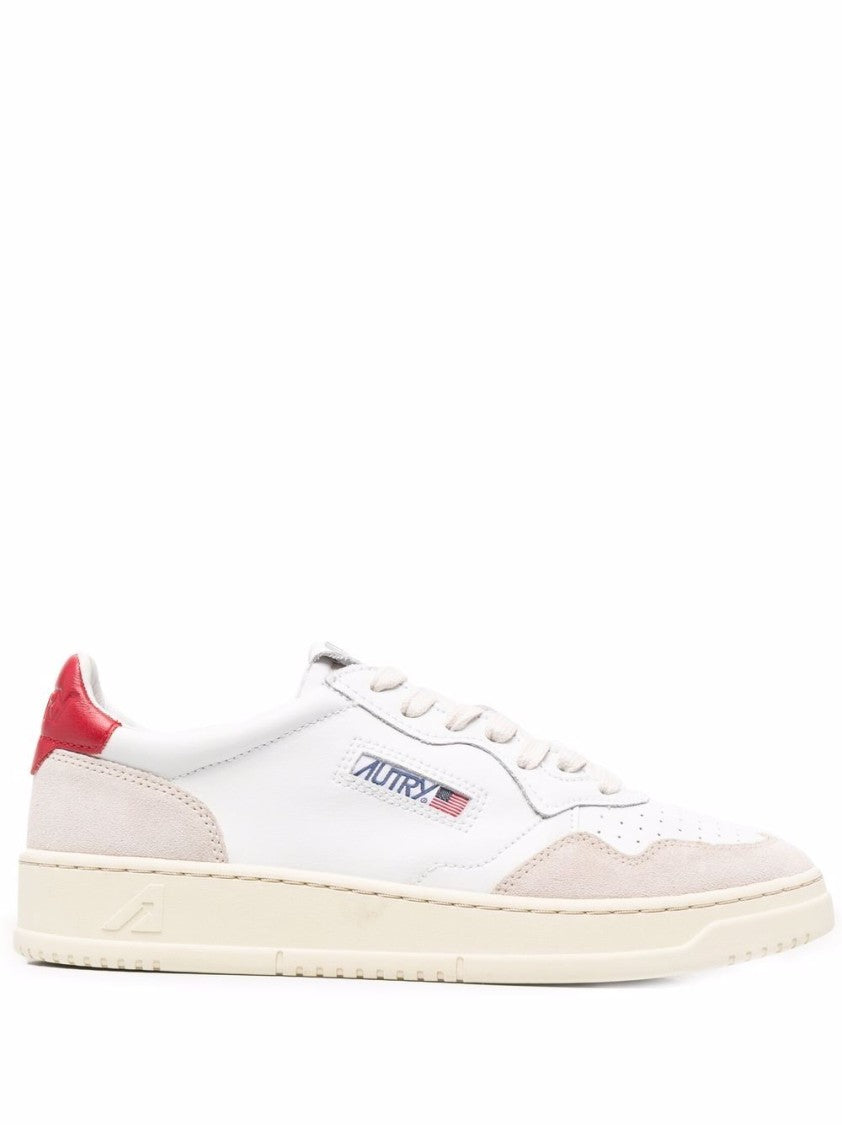 Autry Classic Low-Top Sneakers With Textured Panels And Contrasting Heel Tab