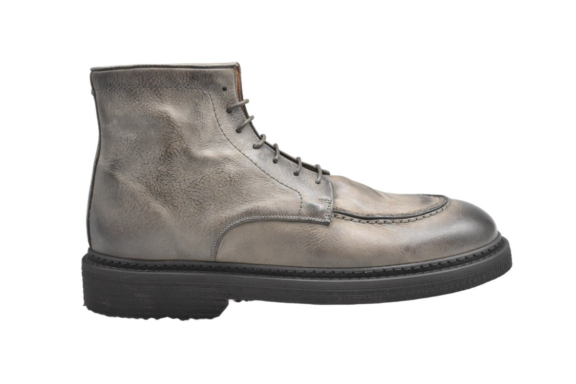 Pantanetti Rugged High-Top Boots With Distressed Leather Upper