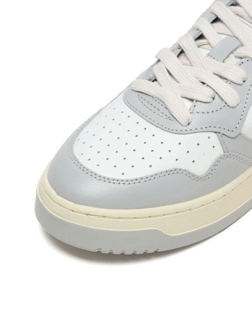 Autry Medalist Low Sneakers