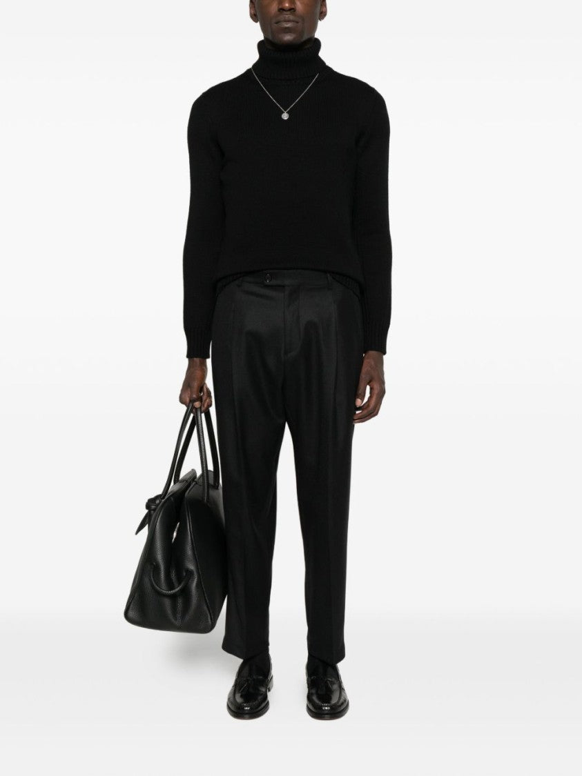 Kangra Ribbed Turtleneck Sweater In Wool