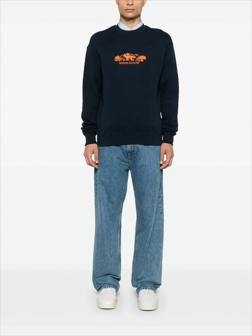 Maison Kitsuné Classic Crew Neck Long-Sleeve Sweatshirt With Graphic Design