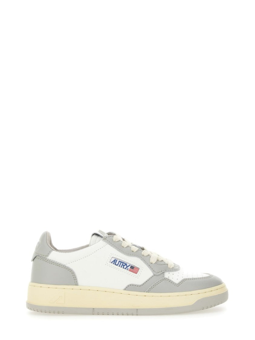 Autry "Medalist Low" Sneaker