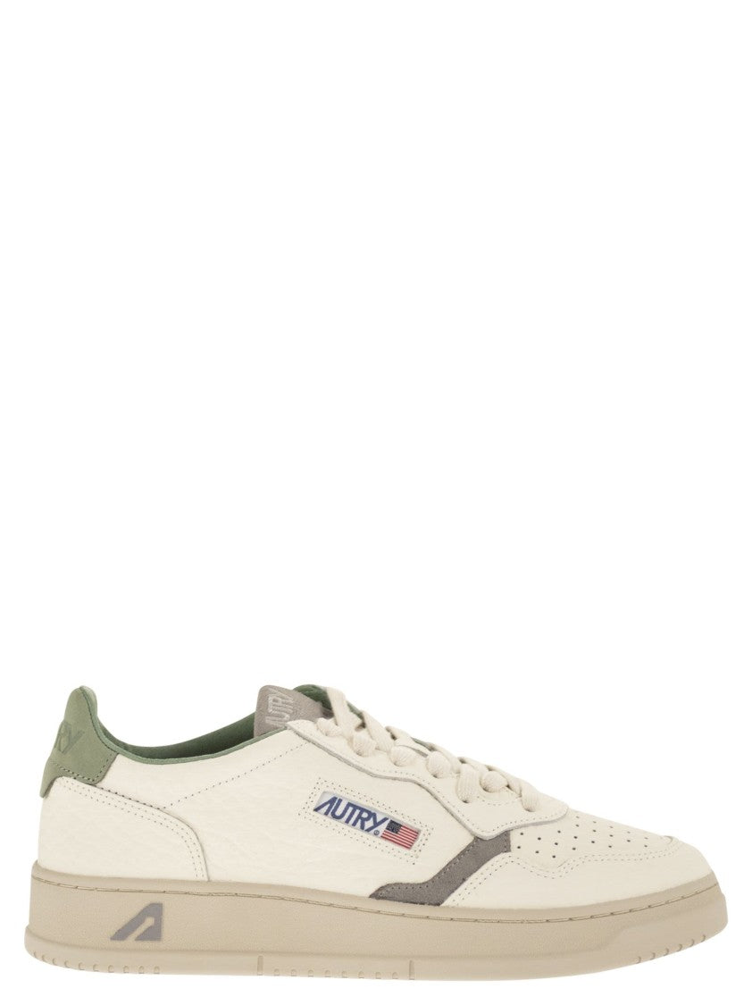 Autry Medalist Low - Leather Trainers