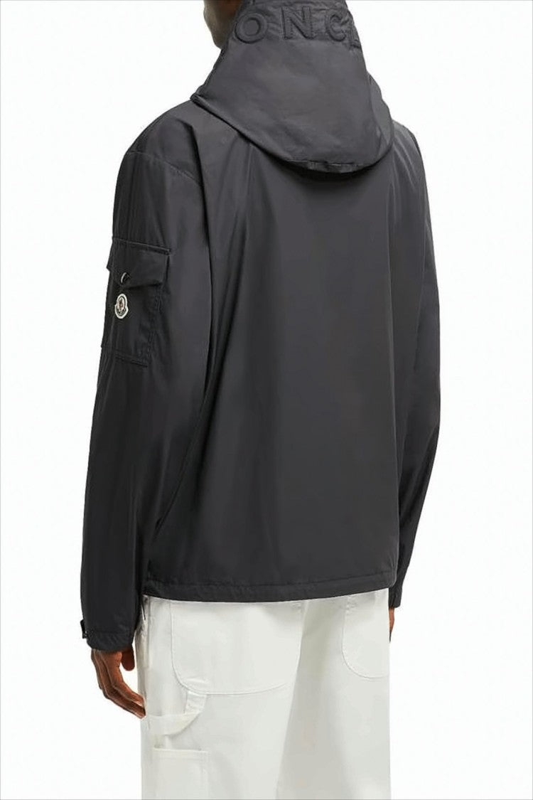Moncler Hooded Black Jacket With Boxy Fit And Logo Detail