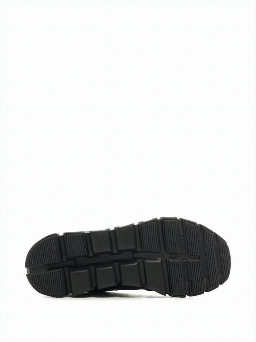 On Running Lightweight Black Running Sneakers With Breathable Mesh