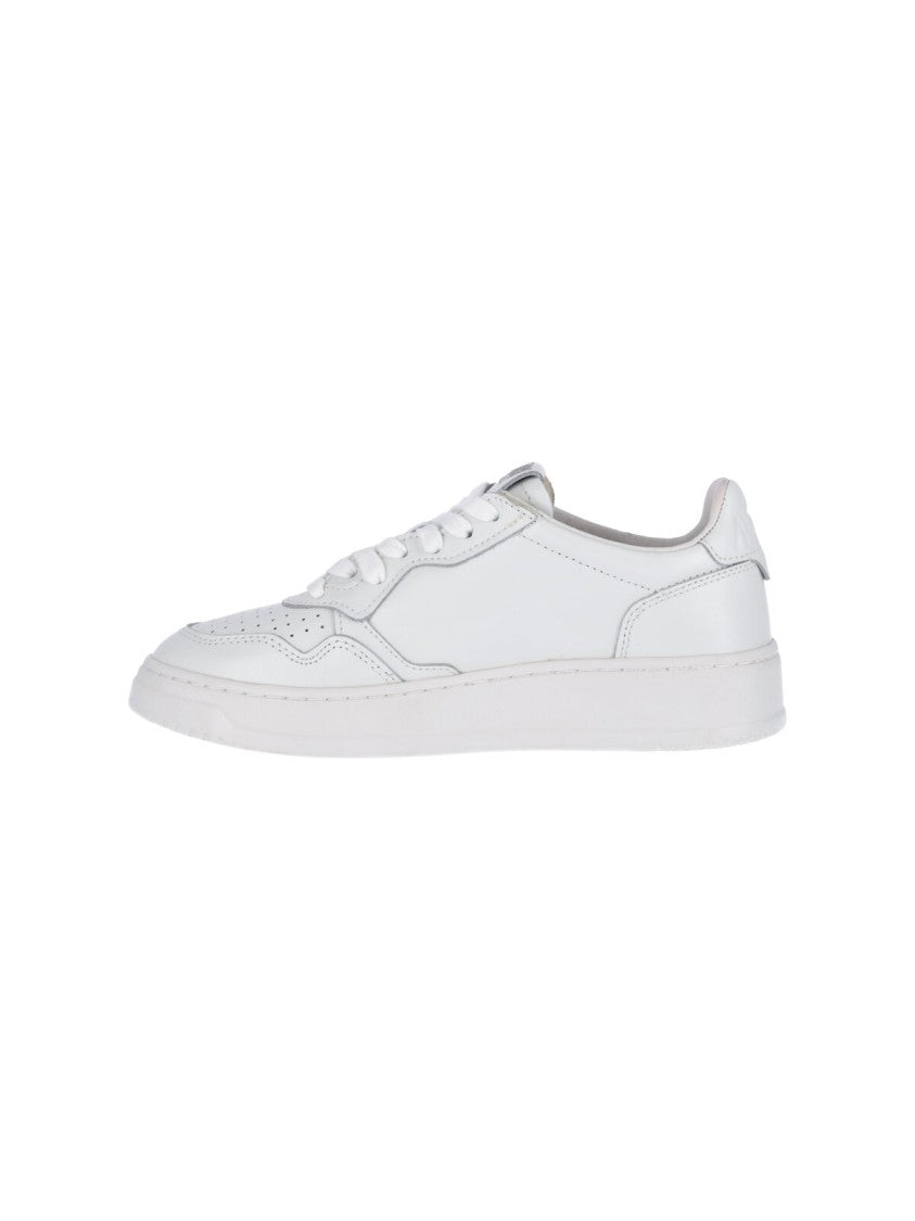Autry White Medalist Leather Low-Top Sneakers