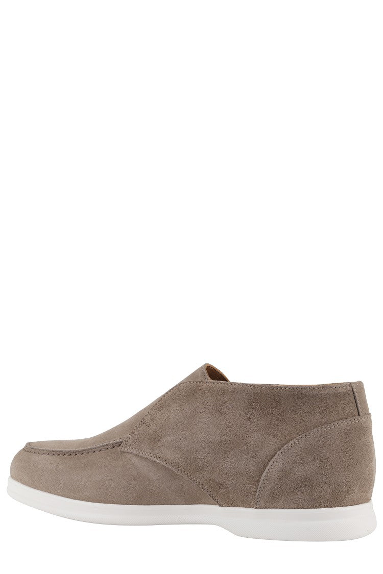 Doucal's Suede Desert Boots With Rubber Sole