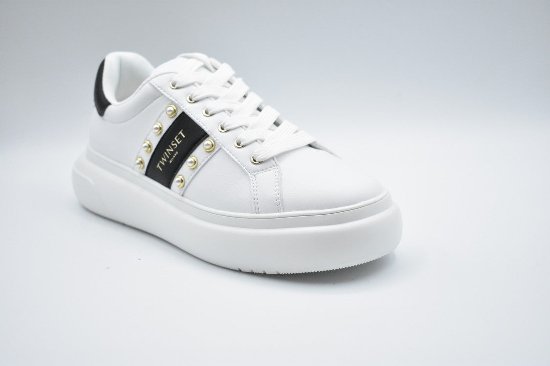 Twin-Set Sneakers With Contrasting Heel Tab And Gold Studs