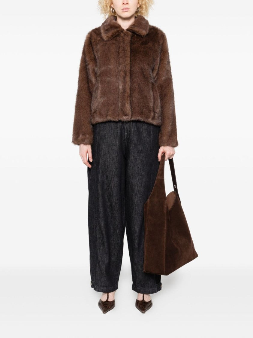 Yerse Cropped Faux Fur Coat With Classic Collar