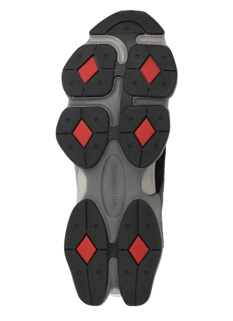 New Balance Black Cushioned Sole Logo Accents Low-Top Sneakers