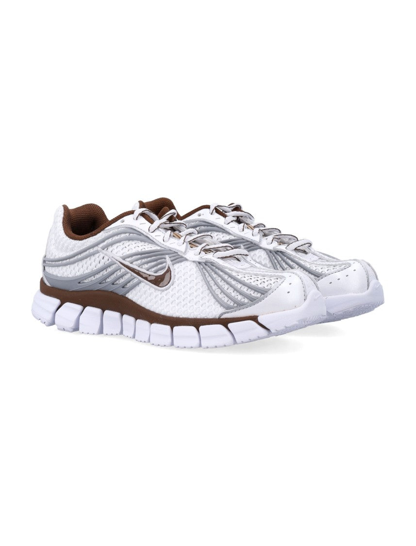 Nike Contemporary Running-Inspired Sneakers With Dynamic Design