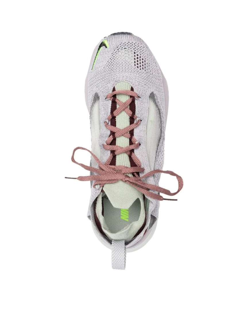 Nike Spark Flyknit Sneakers