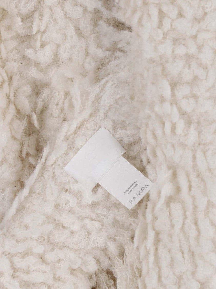 Pampa The Brand White Fringed Edges Teddy Alpaca Cape