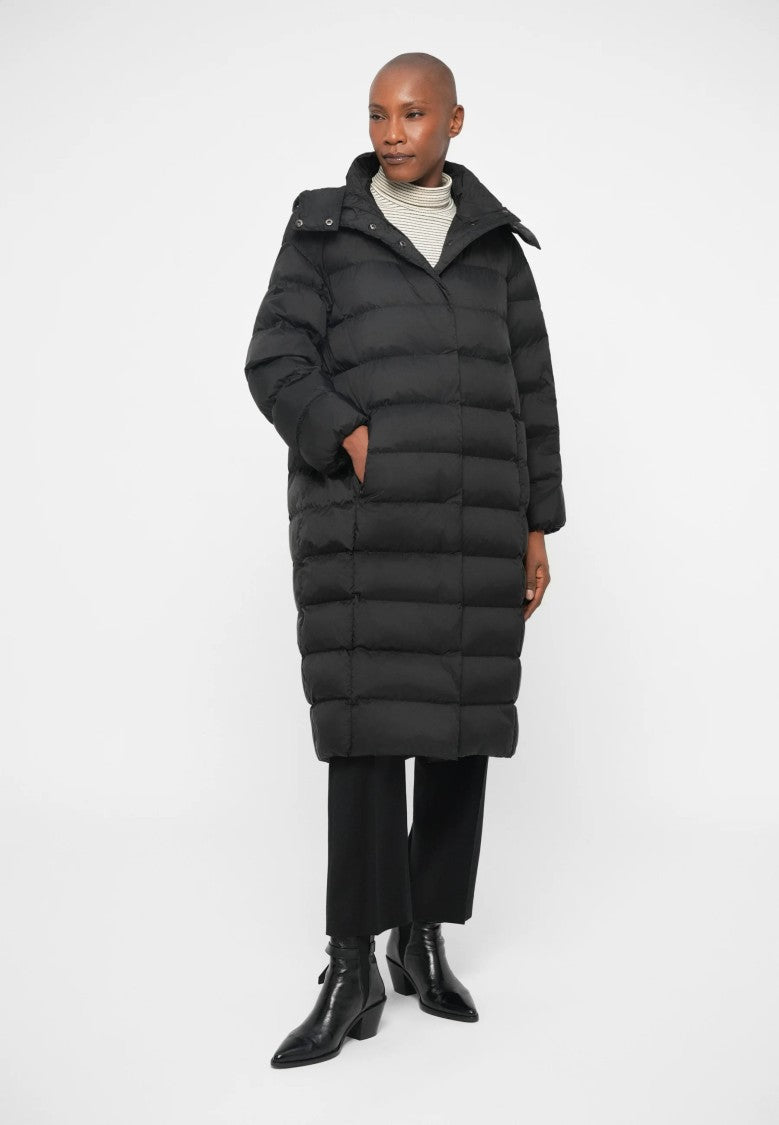 Max Mara Quilted Down Coat With High Collar