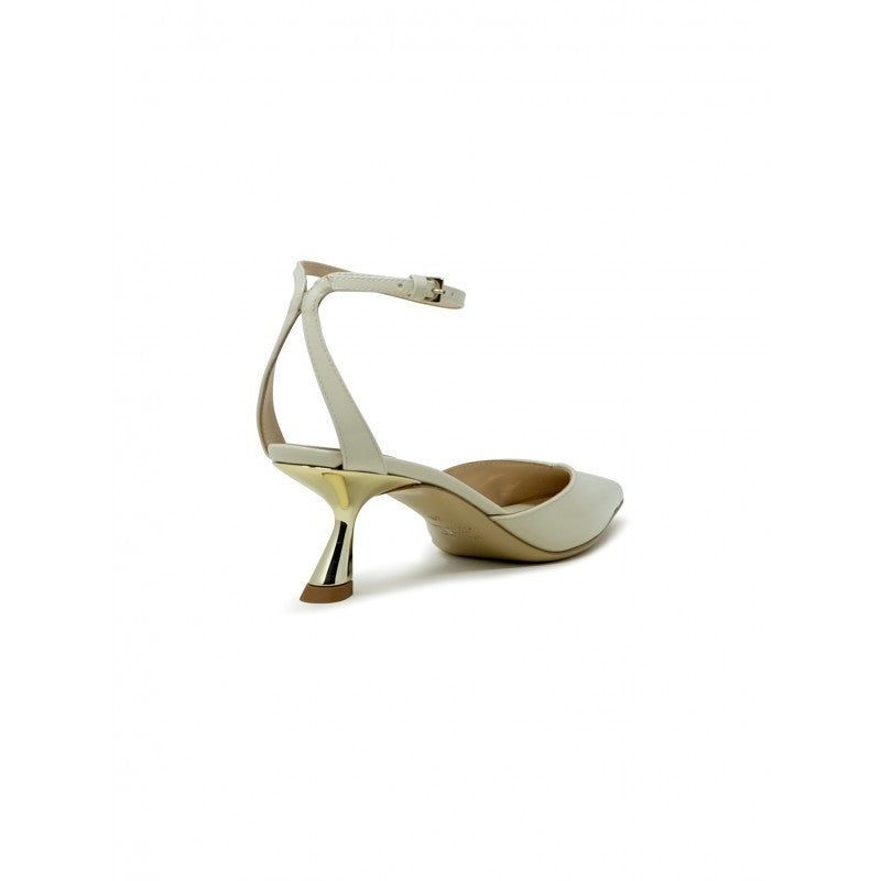 Ninalilou 351274P5/4 Ivory Patent Pumps