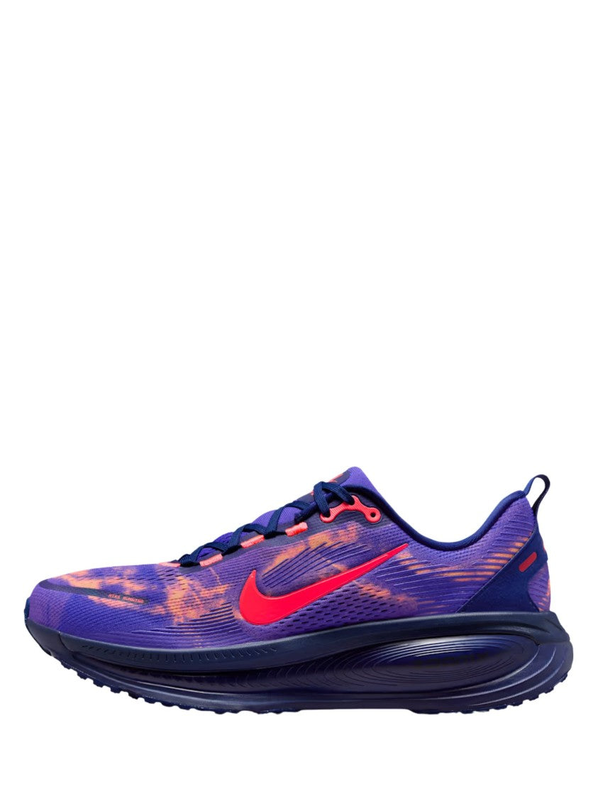 Nike Purple Mesh Vomero 18 Sneakers