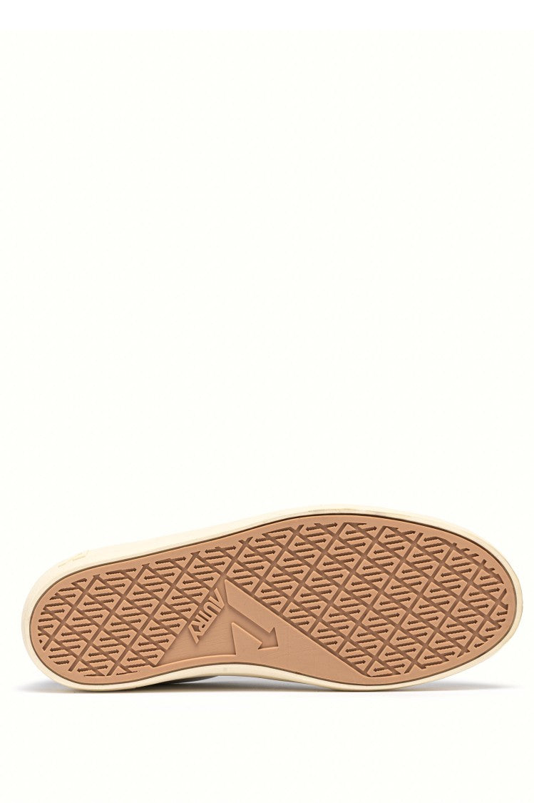 Autry Windscape Leather Blue Trim Sneakers