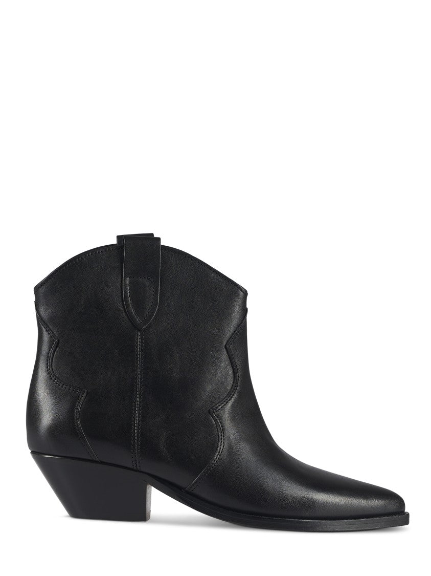 Isabel Marant Ankle Boots With Pointed Toe And Curved Design
