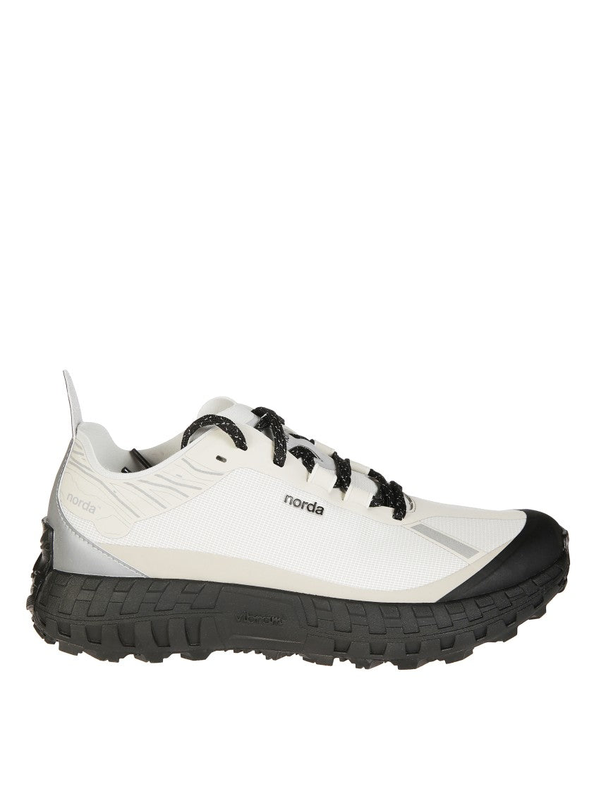 Norda Contrasting Black And White Sneakers