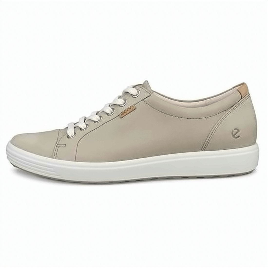 Ecco Minimalist Leather Sneakers With Textured Grip