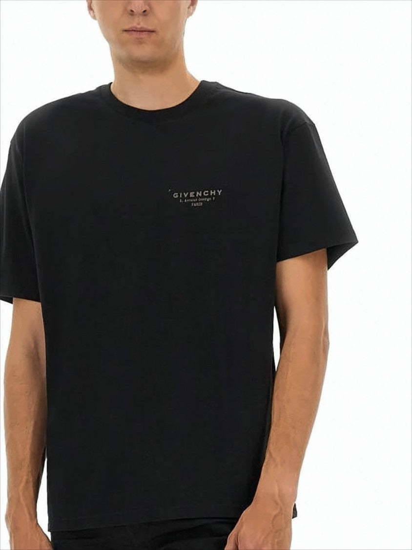 Givenchy Short-Sleeve Black T-Shirt With Subtle Logo Detail