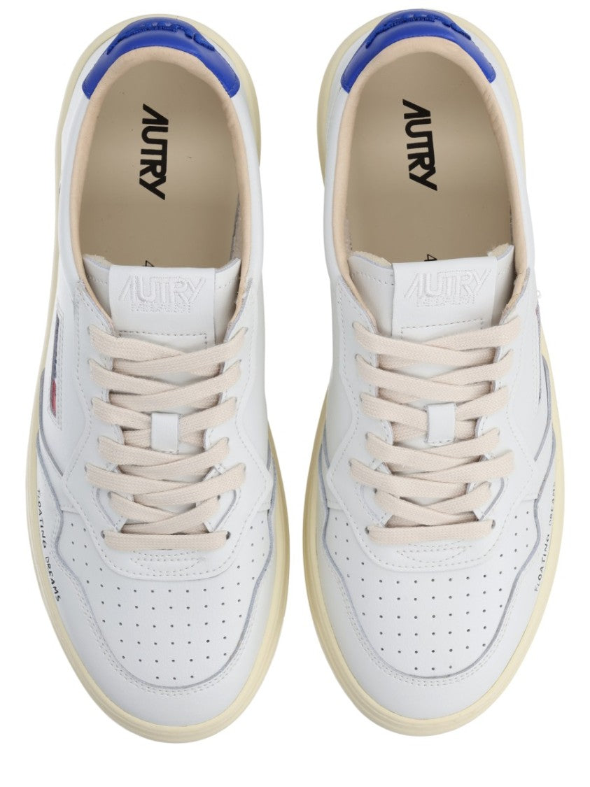 Autry Medalist Low Smooth Leather Sneakers
