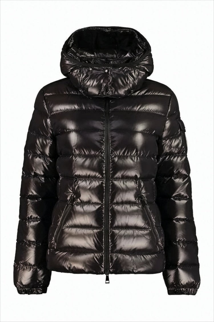 Moncler Quilted Black Down Jacket With Fitted Silhouette