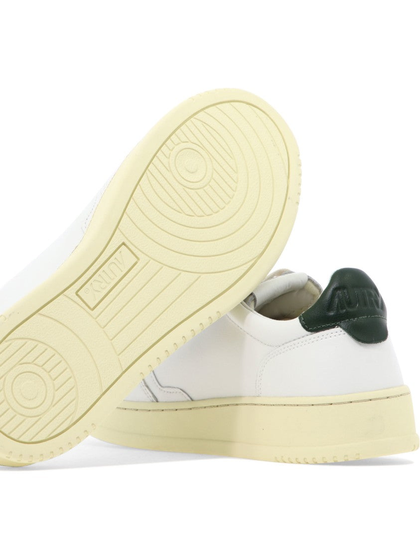 Autry "Medalist Low" Sneakers