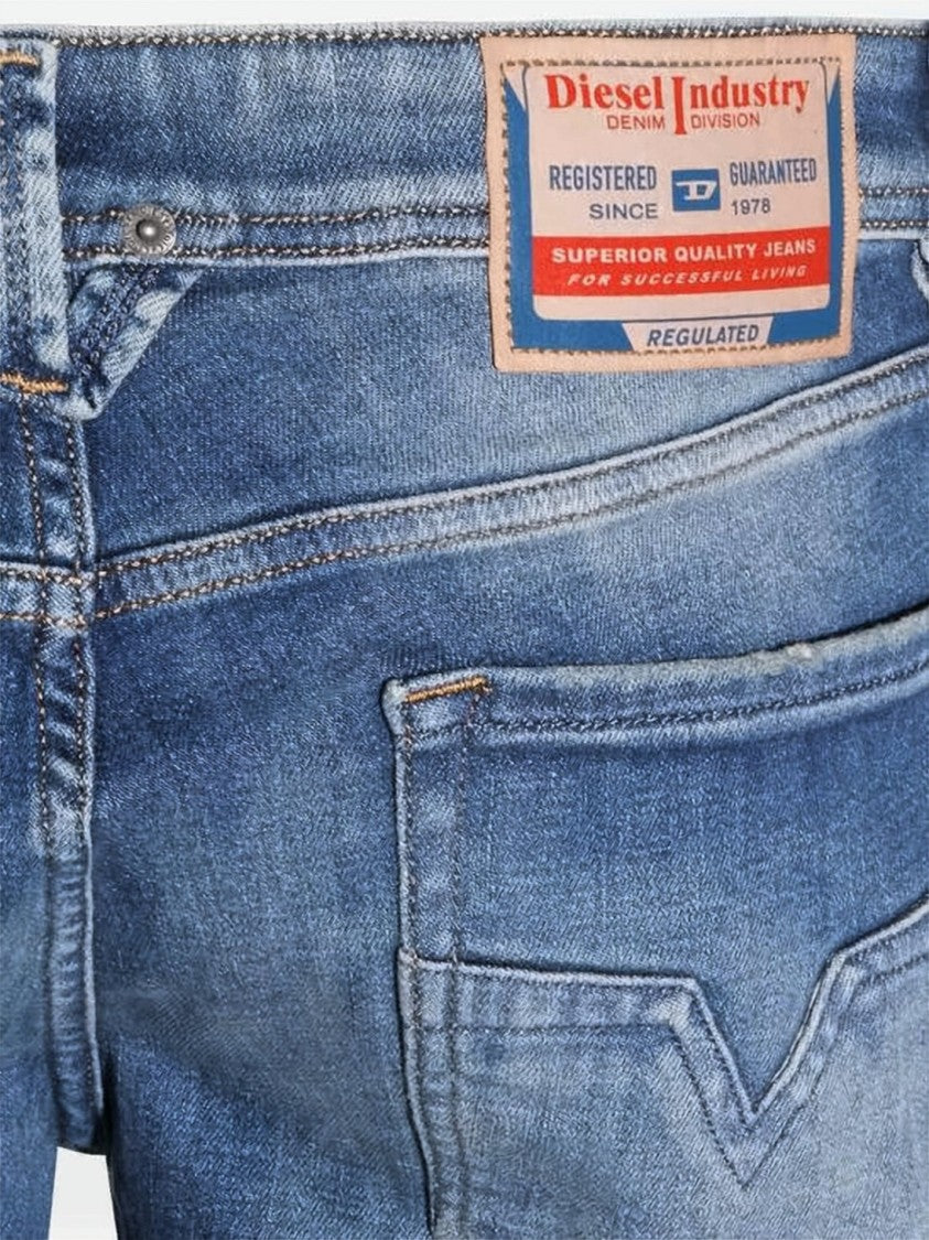 Diesel Regular Fit Denim Jeans With Classic Five-Pocket Design