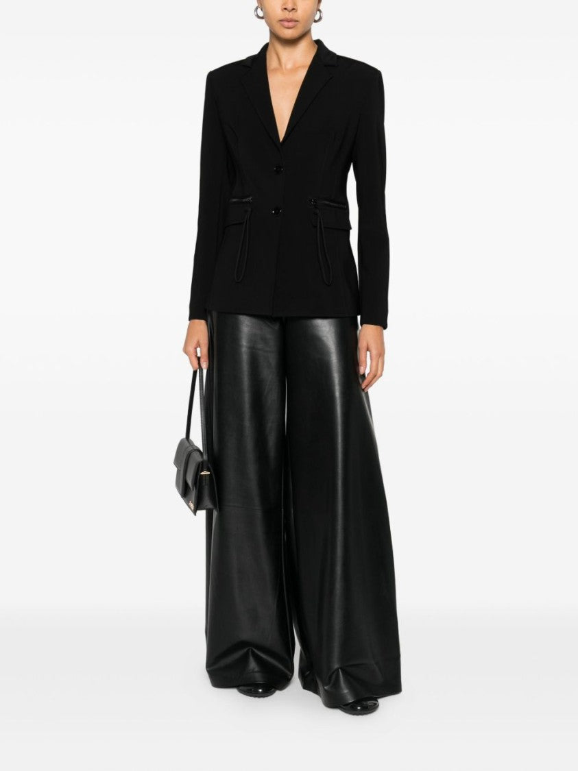 Pinko Tailored Black Jacket With Structured Silhouette