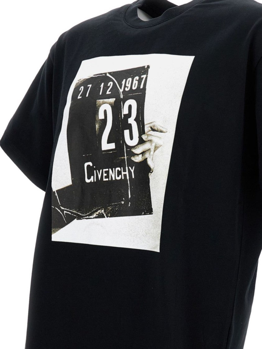 Givenchy Graphic Print T-Shirt With Iconic Givenchy Design