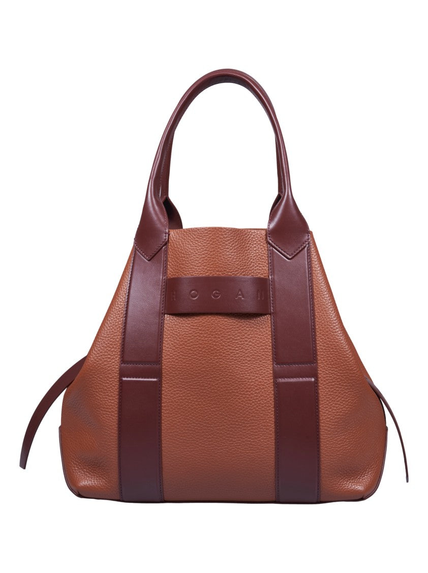 Hogan Script Shopping Media