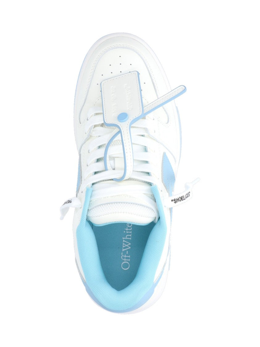 Off-White Rounded Toe Low-Top Sneakers With Iconic Details And Blue Accents