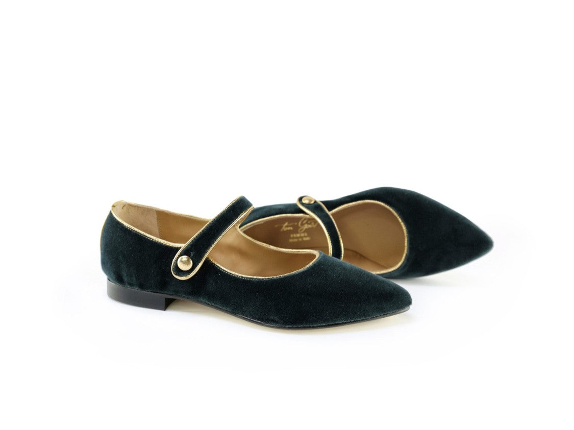 Ton Gout Ballerina Mary Shoes In Dark Emerald Velvet