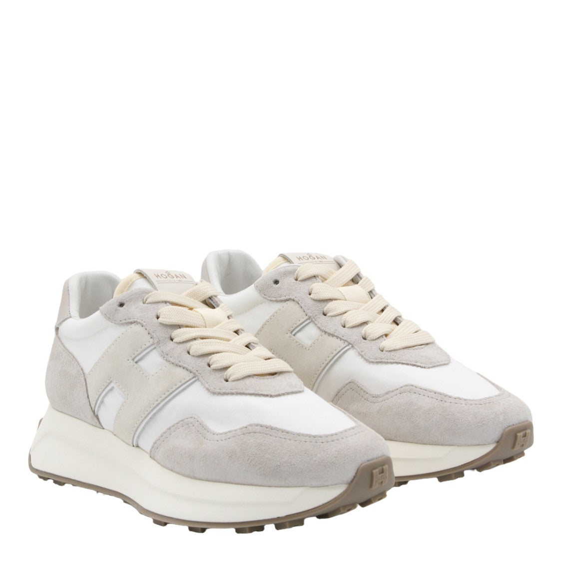 Hogan Sleek White Sneakers With Sculpted Sole