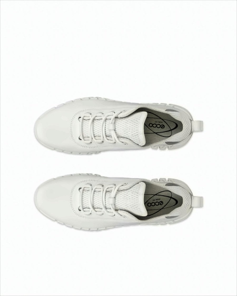 Ecco Minimalist White Sneakers With Smooth Leather Upper