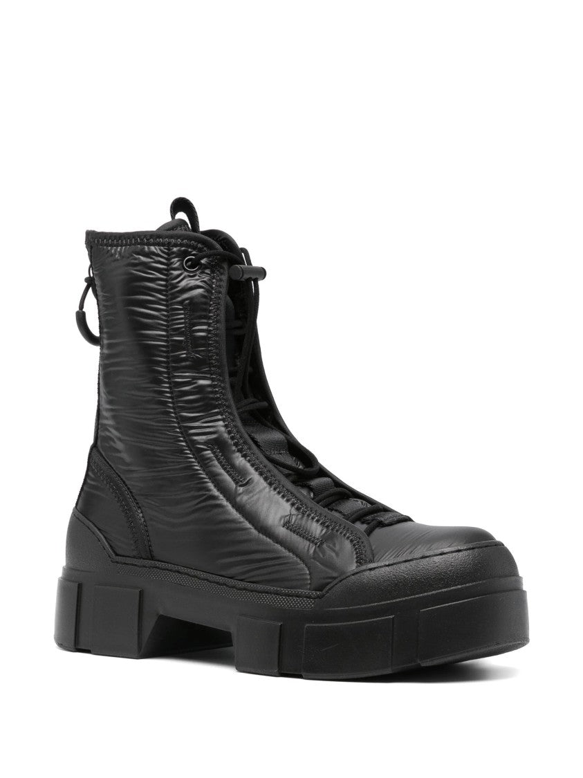 Vic Matié Contemporary Black Ankle Boots With Chunky Sole