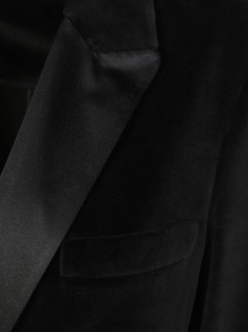 Circolo Velvet Blazer With Satin Lapel And Tailored Fit