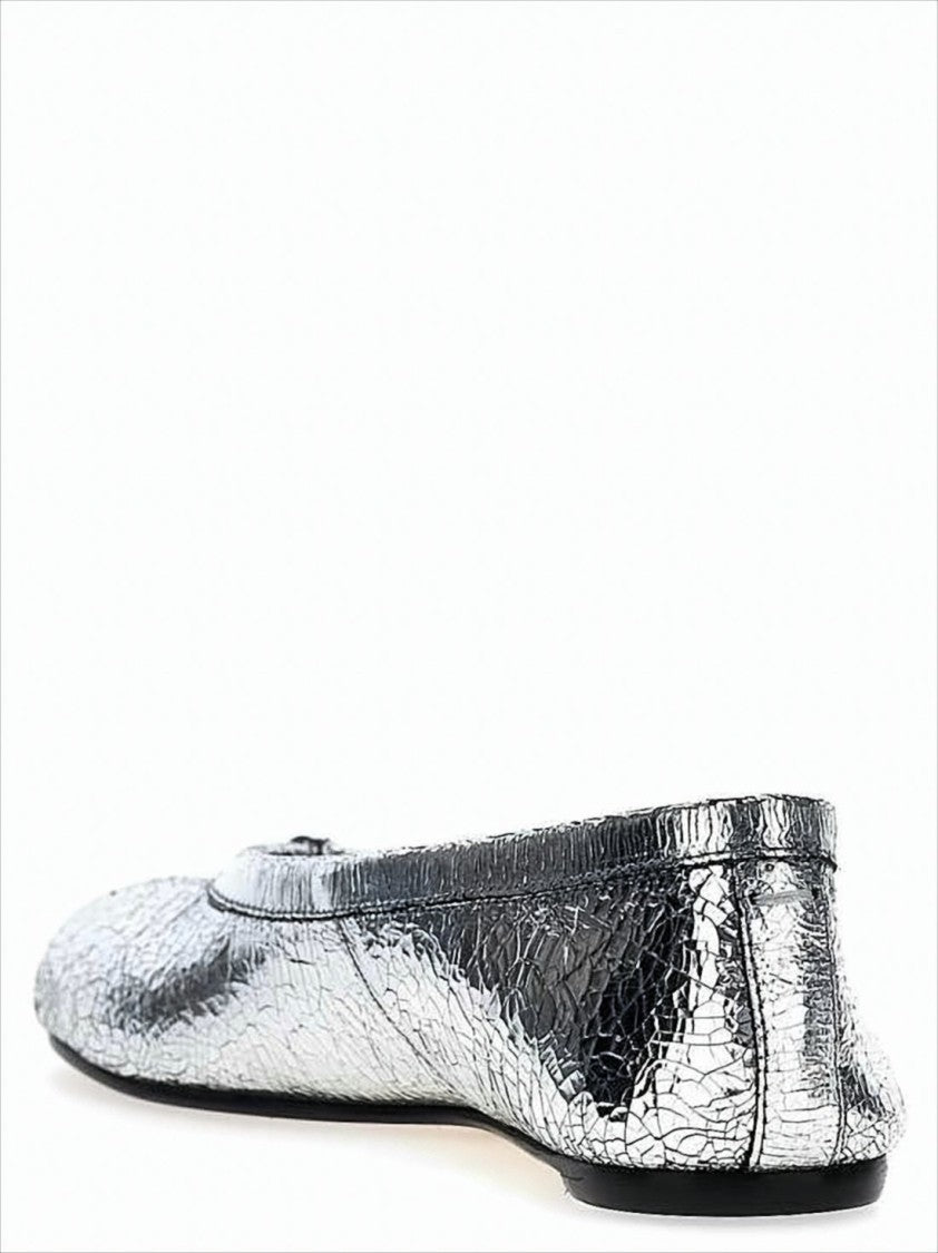 Maison Margiela Textured Metallic Leather Flat Shoes With Split-Toe Design